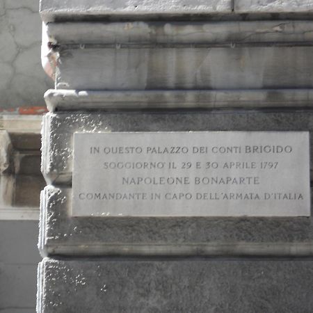 Palazzo Brigido Trieste Exterior foto
